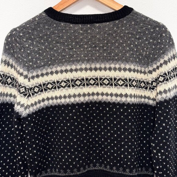 Vintage 90s GAP 100% Wool Black Fair Isle Nordic Cardigan Sweater Size Medium - Picture 6 of 10